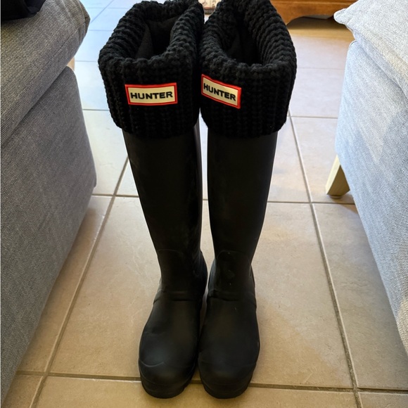 Hunter Boots - Picture 1 of 3